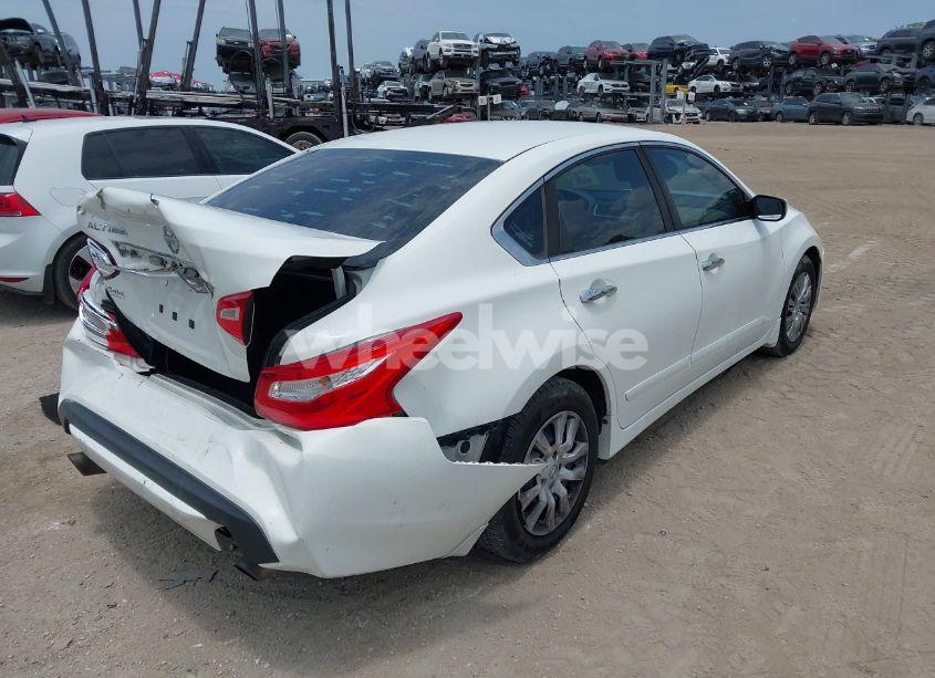 Photo 4 of 2016 Nissan Altima 2.5 S (VIN 1N4AL3AP9GC115803)