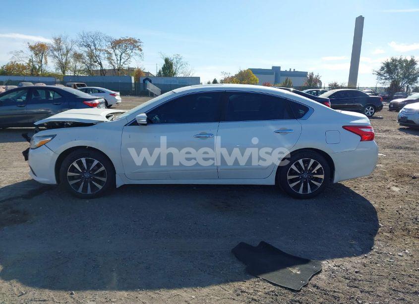 Photo 14 of 2016 Nissan Altima 2.5 SV (VIN 1N4AL3AP9GC126848)