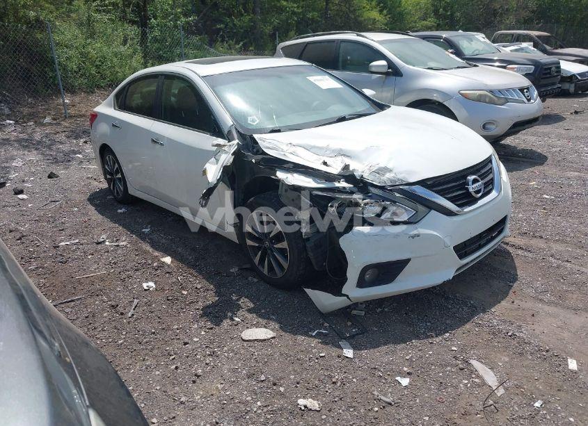 2016 Nissan Altima 2.5 SL (VIN 1N4AL3AP9GC136005) main photo