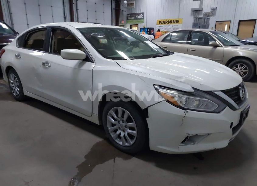 2016 Nissan Altima 2.5/2.5 S/2.5 SL/2.5 SR/2.5 SV (VIN 1N4AL3AP9GC150406) main photo