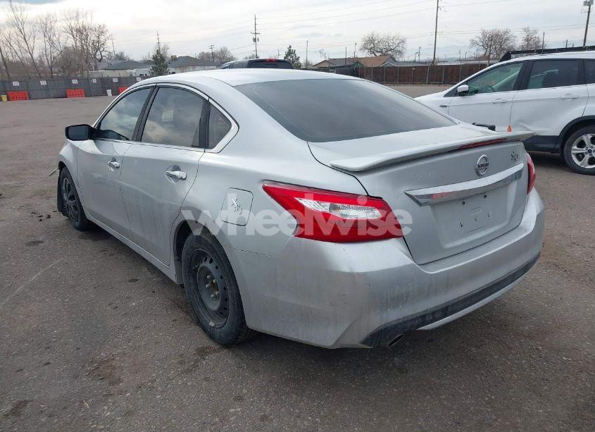 Photo 3 of 2016 Nissan Altima 2.5/2.5 S/2.5 SL/2.5 SR/2.5 SV (VIN 1N4AL3AP9GC157937)