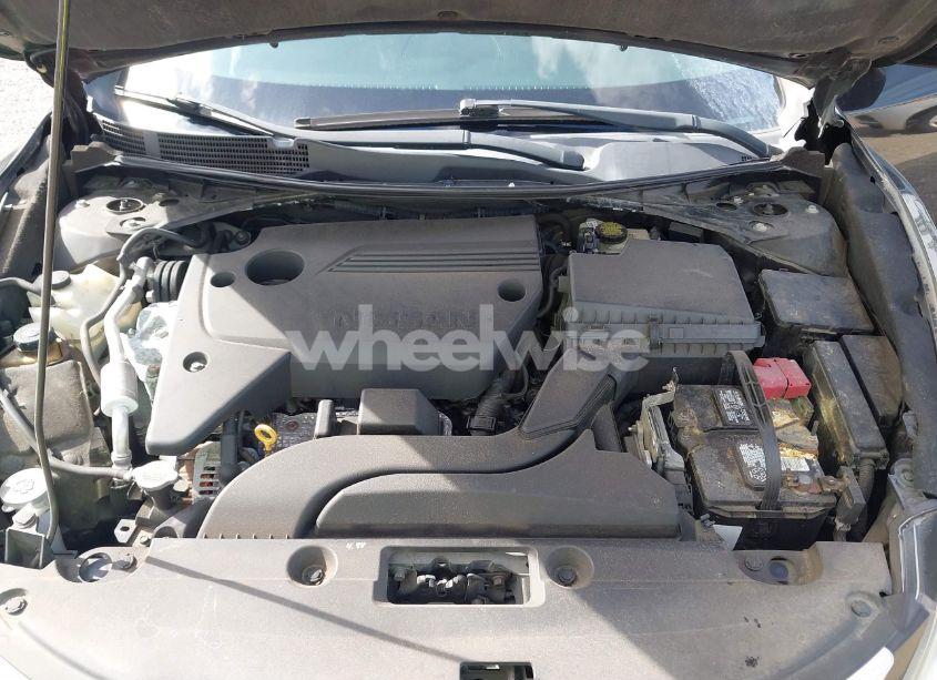Photo 10 of 2016 Nissan Altima 2.5/2.5 S/2.5 SL/2.5 SR/2.5 SV (VIN 1N4AL3AP9GC159669)