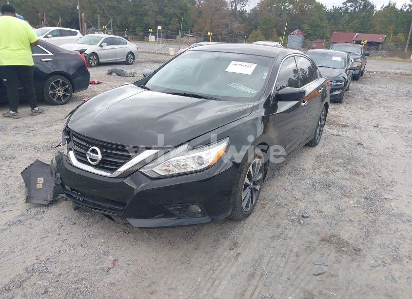 Photo 2 of 2016 Nissan Altima 2.5 SV (VIN 1N4AL3AP9GC174589)