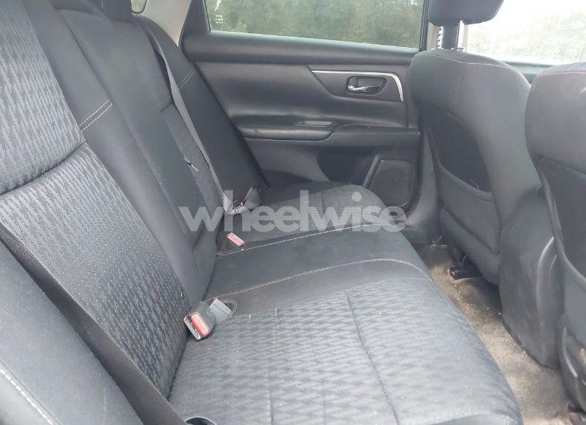 Photo 8 of 2016 Nissan Altima 2.5 SV (VIN 1N4AL3AP9GC174589)