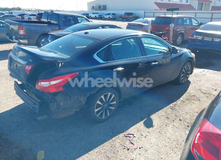 Photo 4 of 2016 Nissan Altima 2.5 SL (VIN 1N4AL3AP9GC182479)