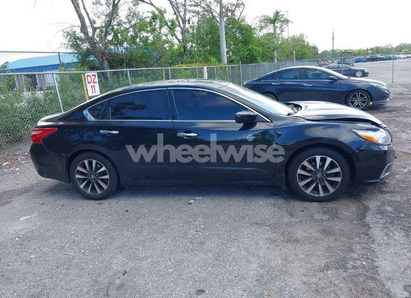 Photo 13 of 2016 Nissan Altima 2.5 SV (VIN 1N4AL3AP9GC183759)