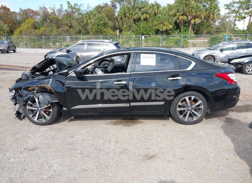 Photo 14 of 2016 Nissan Altima 2.5 SR (VIN 1N4AL3AP9GC183776)