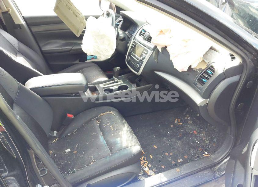 Photo 5 of 2016 Nissan Altima 2.5 SR (VIN 1N4AL3AP9GC183776)