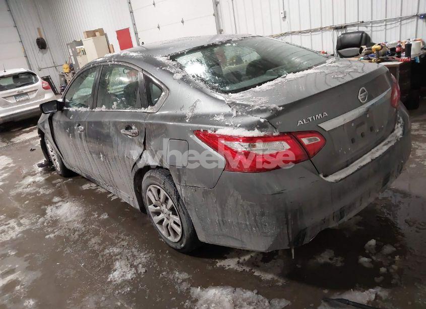 Photo 3 of 2016 Nissan Altima 2.5/2.5 S/2.5 SL/2.5 SR/2.5 SV (VIN 1N4AL3AP9GC185978)