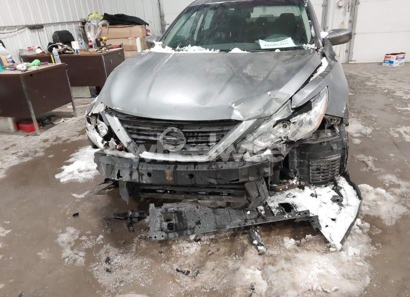 Photo 6 of 2016 Nissan Altima 2.5/2.5 S/2.5 SL/2.5 SR/2.5 SV (VIN 1N4AL3AP9GC185978)