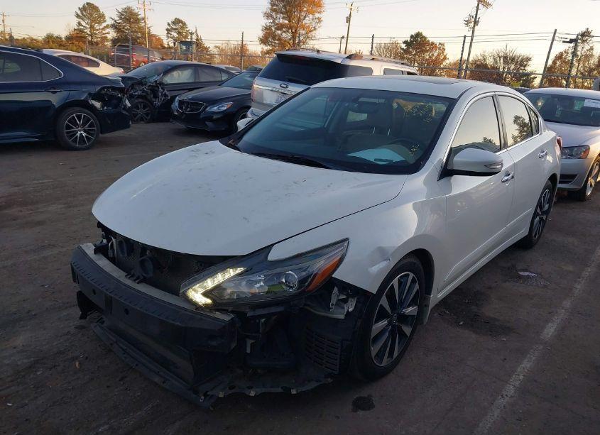 Photo 2 of 2016 Nissan Altima 2.5 SL (VIN 1N4AL3AP9GC200513)