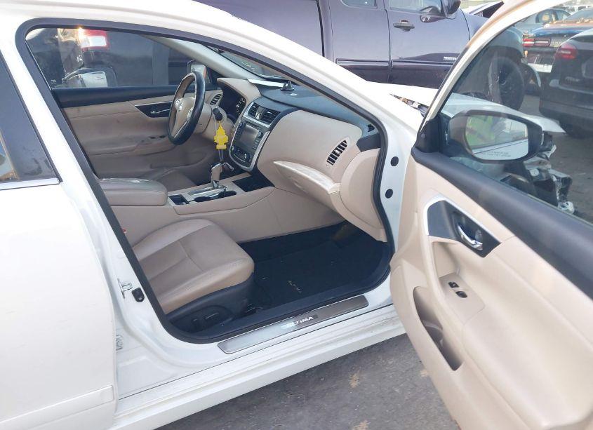 Photo 5 of 2016 Nissan Altima 2.5 SL (VIN 1N4AL3AP9GC200513)