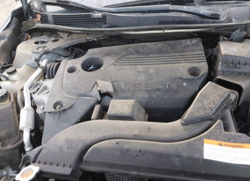 Photo 10 of 2016 Nissan Altima 2.5/2.5 S/2.5 SL/2.5 SR/2.5 SV (VIN 1N4AL3AP9GC201242)