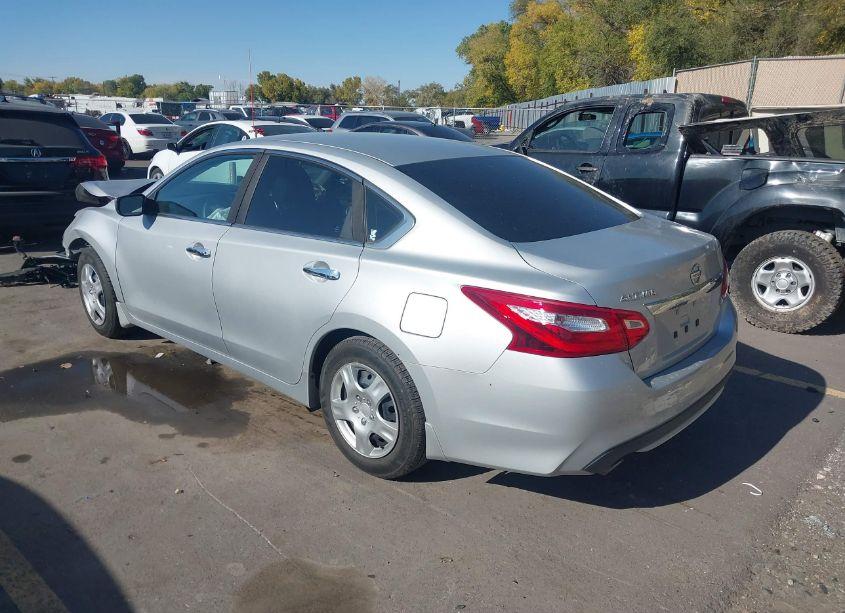 Photo 3 of 2016 Nissan Altima 2.5/2.5 S/2.5 SL/2.5 SR/2.5 SV (VIN 1N4AL3AP9GC215240)