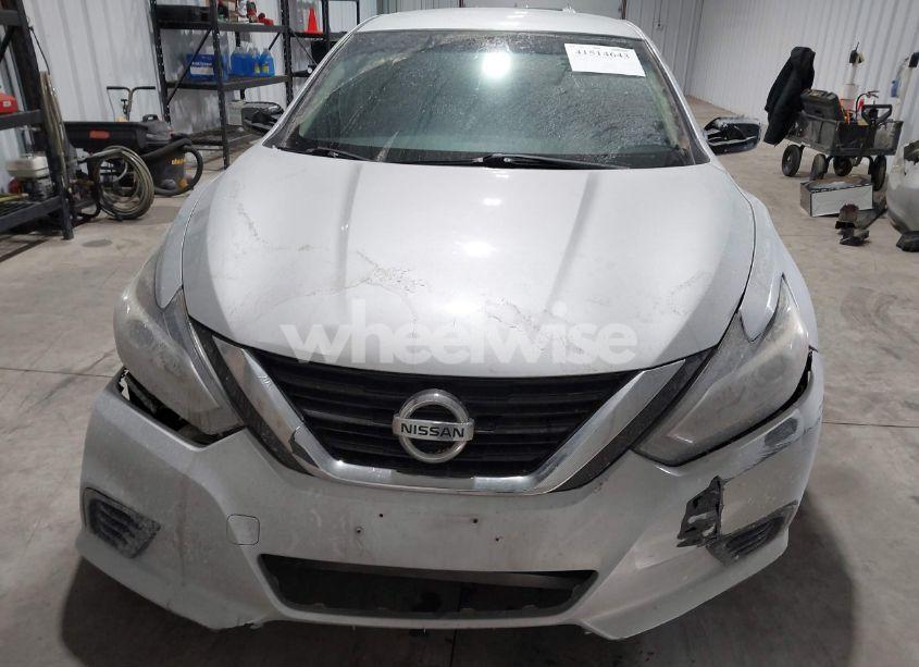 Photo 12 of 2016 Nissan Altima 2.5/2.5 S/2.5 SL/2.5 SR/2.5 SV (VIN 1N4AL3AP9GC223192)