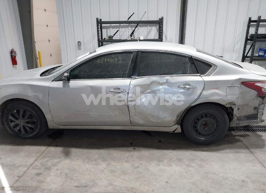 Photo 14 of 2016 Nissan Altima 2.5/2.5 S/2.5 SL/2.5 SR/2.5 SV (VIN 1N4AL3AP9GC223192)