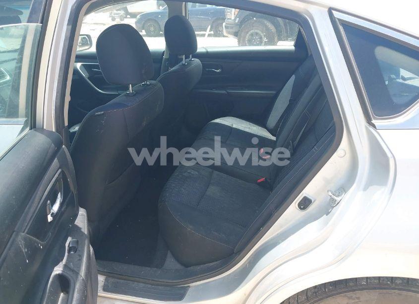 Photo 8 of 2016 Nissan Altima 2.5/2.5 S/2.5 SL/2.5 SR/2.5 SV (VIN 1N4AL3AP9GC225279)