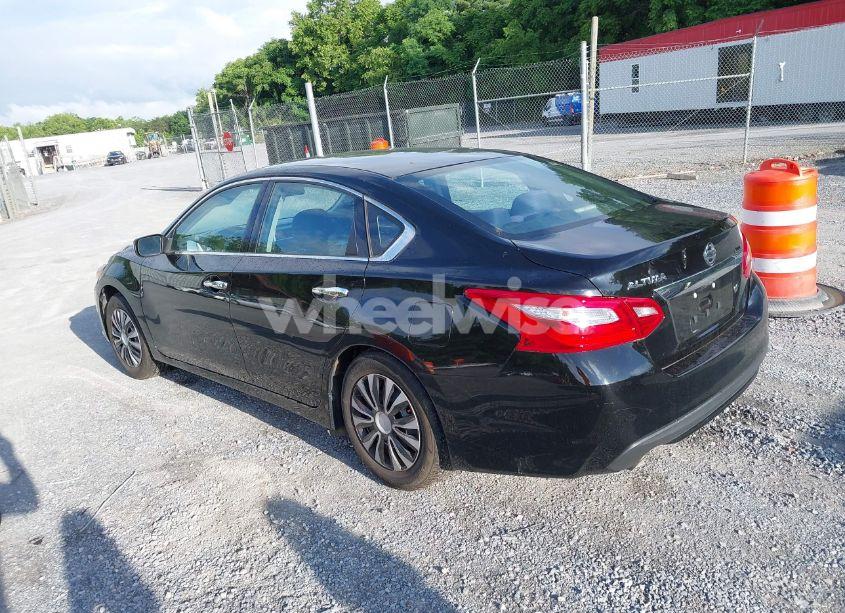 Photo 3 of 2016 Nissan Altima 2.5/2.5 S/2.5 SL/2.5 SR/2.5 SV (VIN 1N4AL3AP9GC226738)