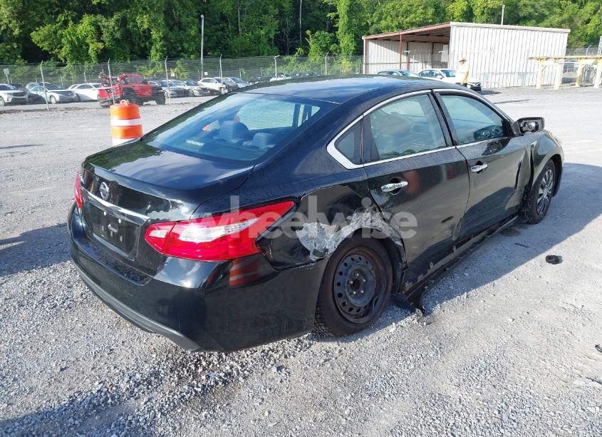 Photo 4 of 2016 Nissan Altima 2.5/2.5 S/2.5 SL/2.5 SR/2.5 SV (VIN 1N4AL3AP9GC226738)