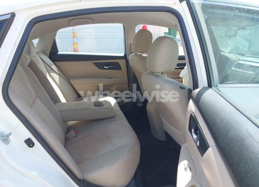 Photo 8 of 2016 Nissan Altima 2.5/2.5 S/2.5 SL/2.5 SR/2.5 SV (VIN 1N4AL3AP9GC227159)