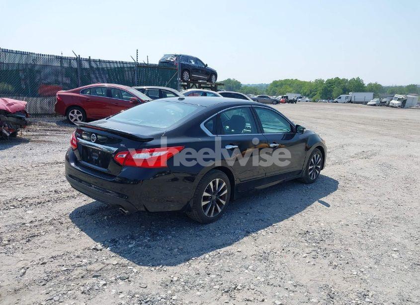 Photo 4 of 2016 Nissan Altima 2.5 SL (VIN 1N4AL3AP9GC236816)