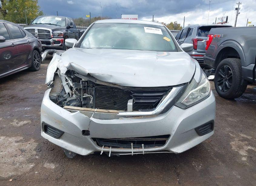 Photo 12 of 2016 Nissan Altima 2.5/2.5 S/2.5 SL/2.5 SR/2.5 SV (VIN 1N4AL3AP9GC245631)