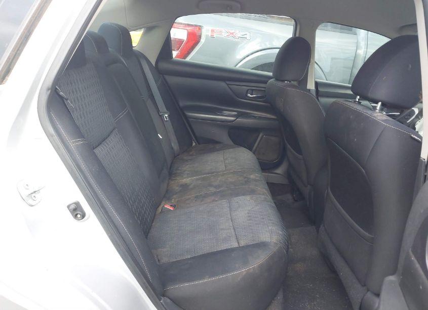 Photo 8 of 2016 Nissan Altima 2.5/2.5 S/2.5 SL/2.5 SR/2.5 SV (VIN 1N4AL3AP9GC245631)