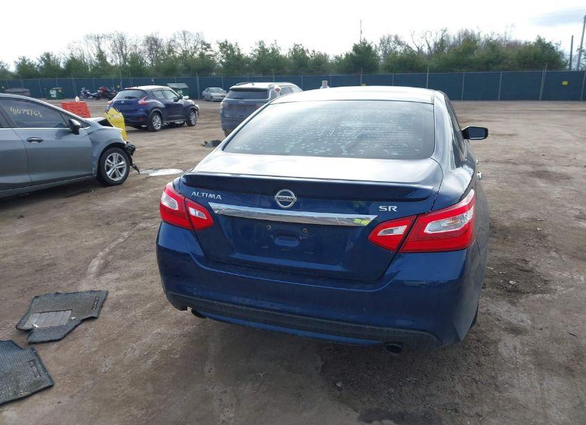 Photo 16 of 2016 Nissan Altima 2.5 SR (VIN 1N4AL3AP9GC260419)