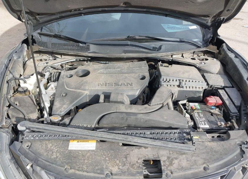 Photo 10 of 2016 Nissan Altima 2.5 S (VIN 1N4AL3AP9GC260517)