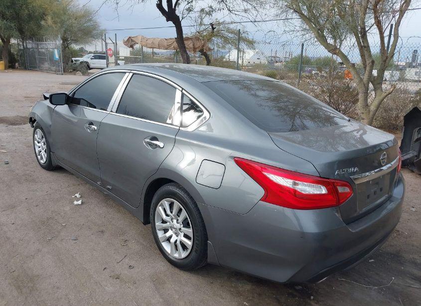 Photo 3 of 2016 Nissan Altima 2.5 S (VIN 1N4AL3AP9GC260517)