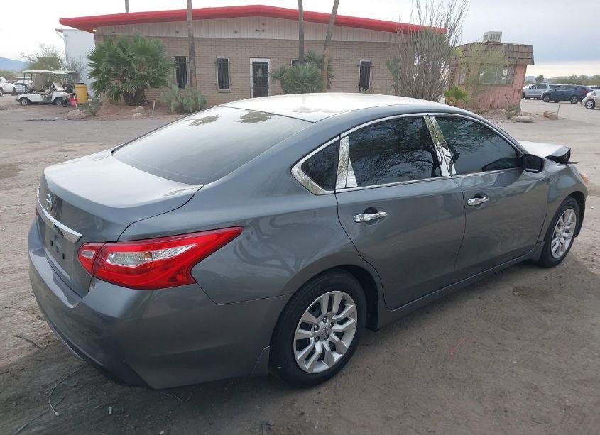 Photo 4 of 2016 Nissan Altima 2.5 S (VIN 1N4AL3AP9GC260517)