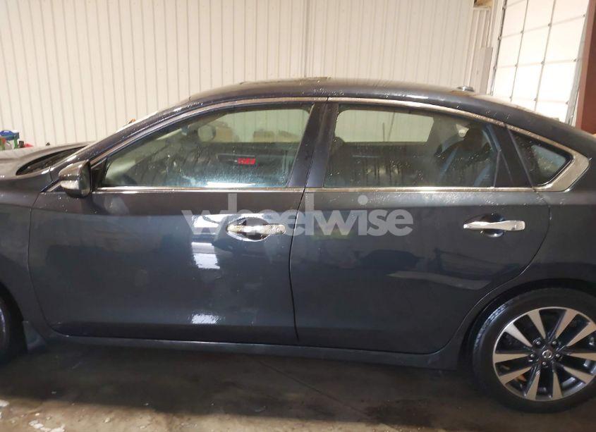 Photo 14 of 2016 Nissan Altima 2.5 SV (VIN 1N4AL3AP9GC279889)