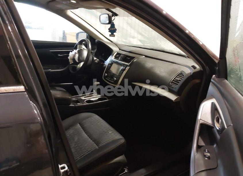 Photo 5 of 2016 Nissan Altima 2.5 SV (VIN 1N4AL3AP9GC279889)