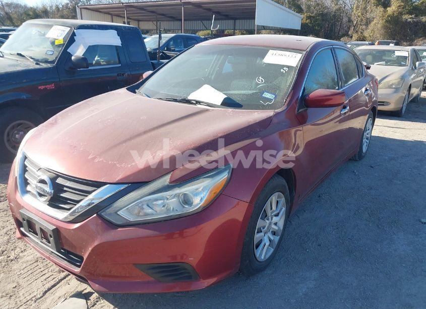 Photo 2 of 2016 Nissan Altima 2.5/2.5 S/2.5 SL/2.5 SR/2.5 SV (VIN 1N4AL3AP9GN305024)