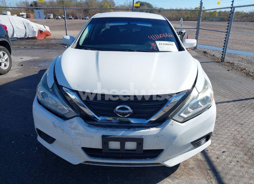 Photo 6 of 2016 Nissan Altima 2.5/2.5 S/2.5 SL/2.5 SR/2.5 SV (VIN 1N4AL3AP9GN318162)