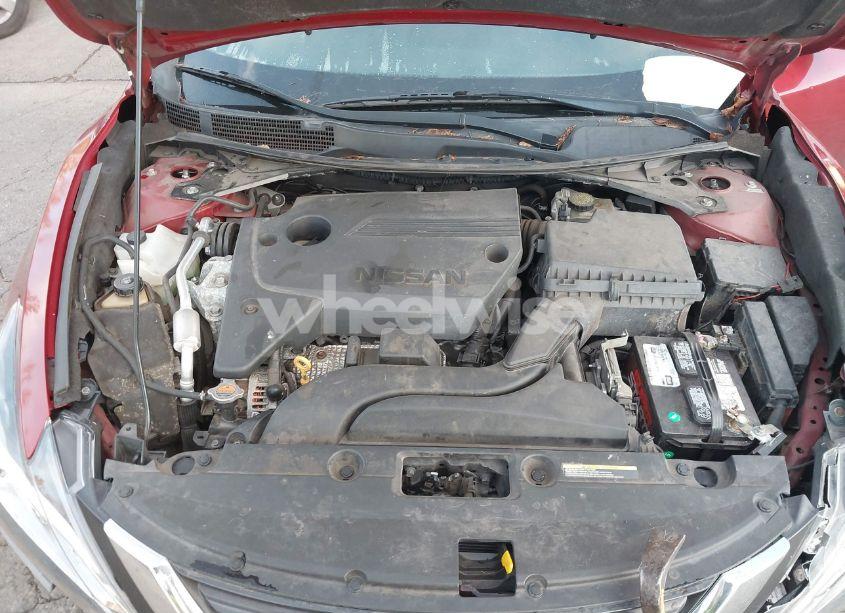 Photo 10 of 2016 Nissan Altima 2.5/2.5 S/2.5 SL/2.5 SR/2.5 SV (VIN 1N4AL3AP9GN328965)