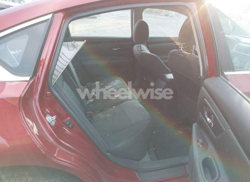 Photo 8 of 2016 Nissan Altima 2.5/2.5 S/2.5 SL/2.5 SR/2.5 SV (VIN 1N4AL3AP9GN328965)