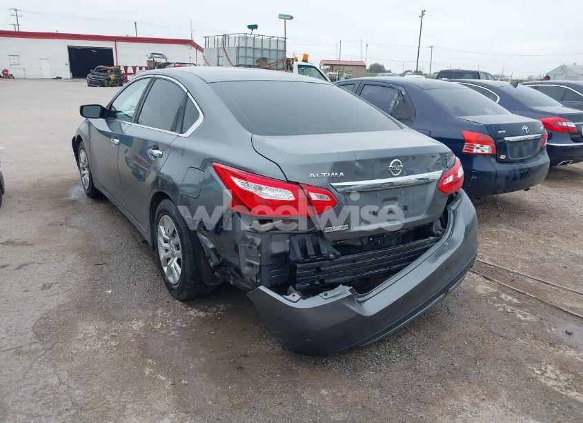 Photo 3 of 2016 Nissan Altima 2.5/2.5 S/2.5 SL/2.5 SR/2.5 SV (VIN 1N4AL3AP9GN331607)