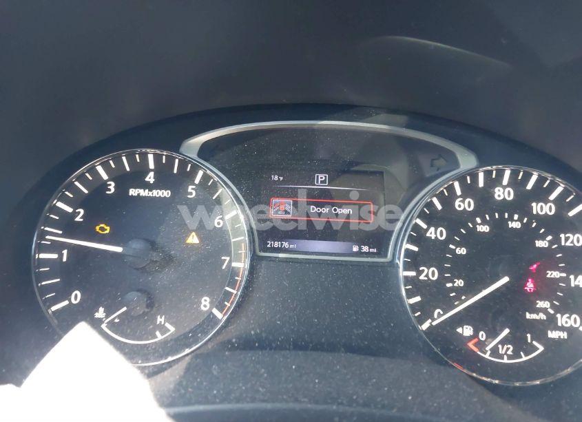 Photo 7 of 2016 Nissan Altima 2.5/2.5 S/2.5 SL/2.5 SR/2.5 SV (VIN 1N4AL3AP9GN331607)