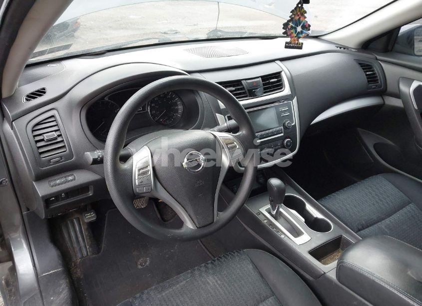 Photo 15 of 2016 Nissan Altima 2.5/2.5 S/2.5 SL/2.5 SR/2.5 SV (VIN 1N4AL3AP9GN332112)