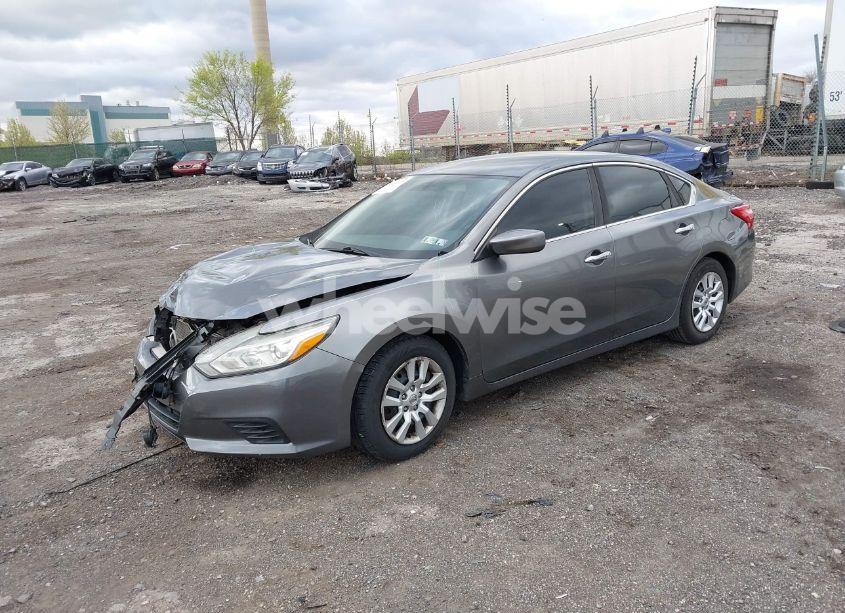 Photo 2 of 2016 Nissan Altima 2.5/2.5 S/2.5 SL/2.5 SR/2.5 SV (VIN 1N4AL3AP9GN332112)