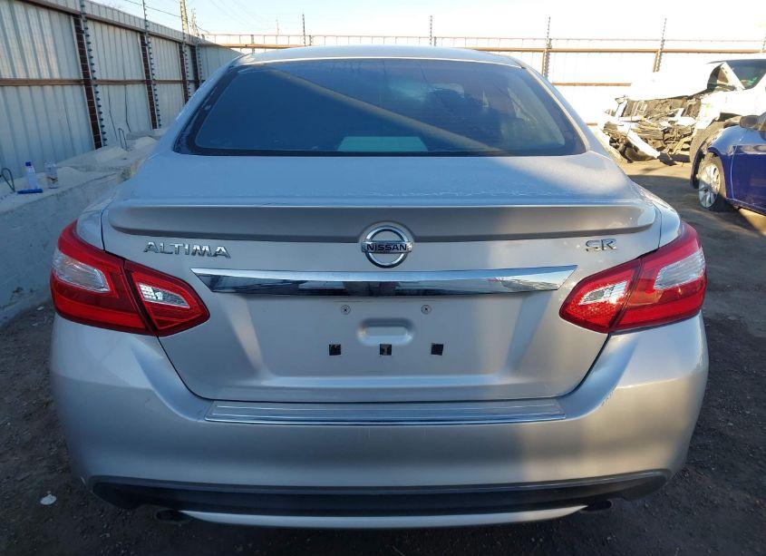 Photo 16 of 2016 Nissan Altima 2.5 SR (VIN 1N4AL3AP9GN332918)