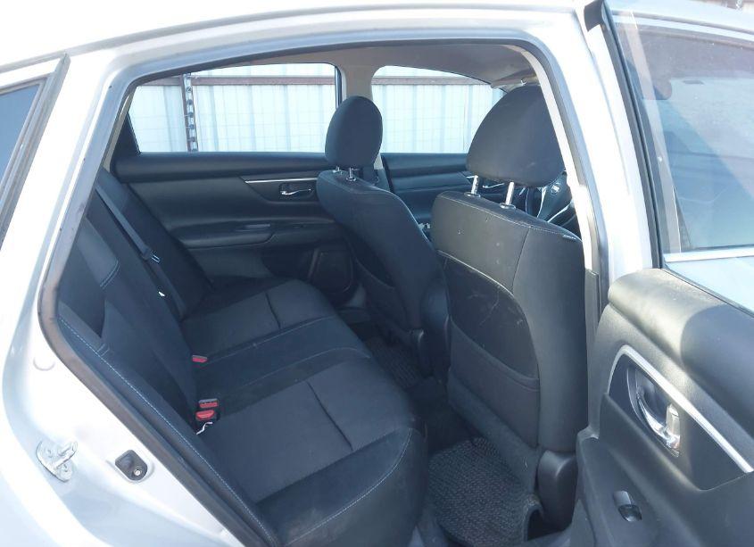Photo 8 of 2016 Nissan Altima 2.5 SR (VIN 1N4AL3AP9GN332918)