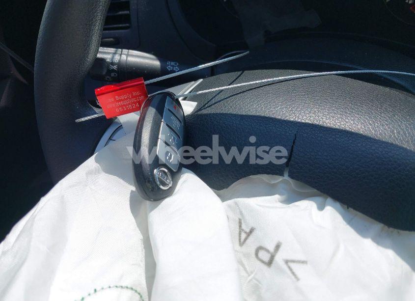 Photo 11 of 2016 Nissan Altima 2.5/2.5 S/2.5 SL/2.5 SR/2.5 SV (VIN 1N4AL3AP9GN346365)