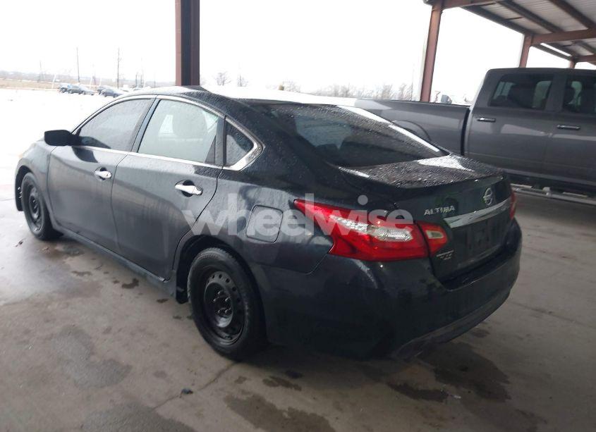 Photo 3 of 2016 Nissan Altima 2.5/2.5 S/2.5 SL/2.5 SR/2.5 SV (VIN 1N4AL3AP9GN349380)