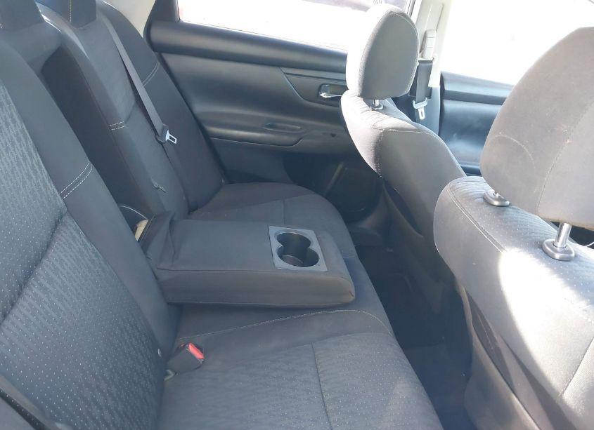 Photo 8 of 2016 Nissan Altima 2.5/2.5 S/2.5 SL/2.5 SR/2.5 SV (VIN 1N4AL3AP9GN349718)