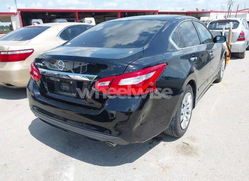 Photo 4 of 2016 Nissan Altima 2.5 S (VIN 1N4AL3AP9GN371752)