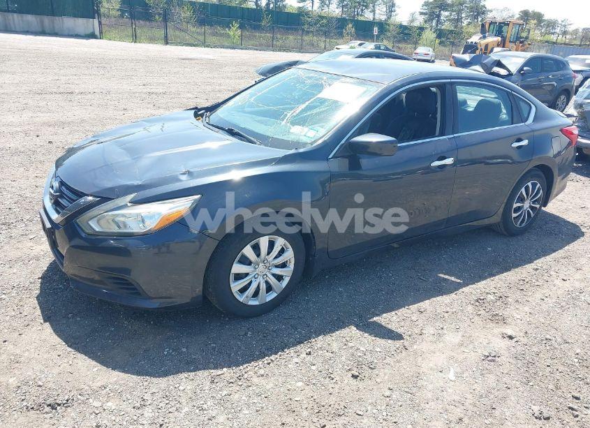 Photo 2 of 2016 Nissan Altima 2.5 S (VIN 1N4AL3AP9GN374585)