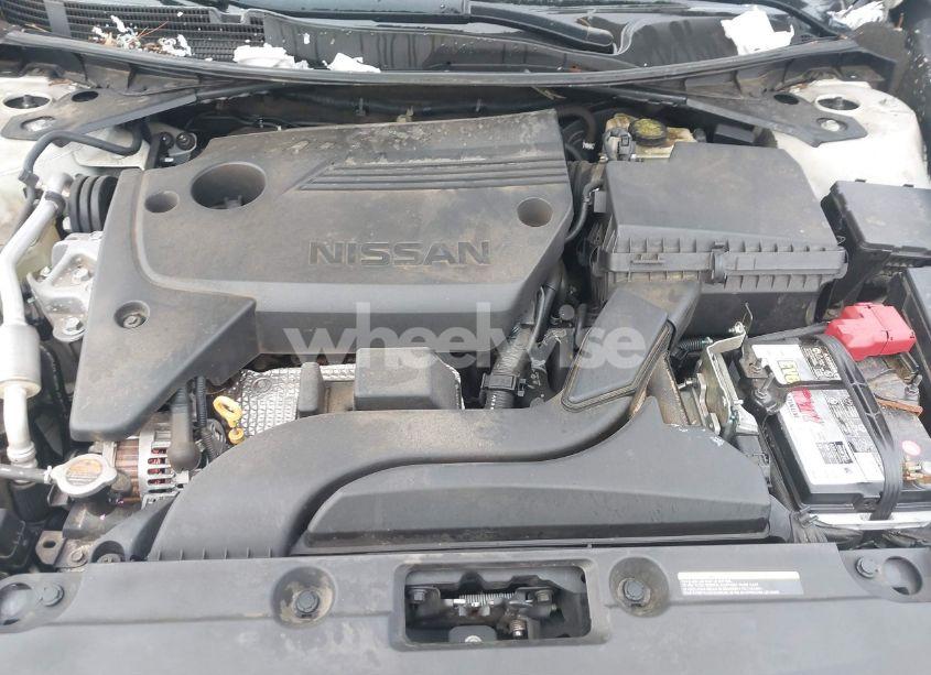 Photo 10 of 2016 Nissan Altima 2.5 SR (VIN 1N4AL3AP9GN386249)