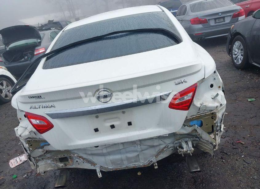 Photo 17 of 2016 Nissan Altima 2.5 SR (VIN 1N4AL3AP9GN386249)